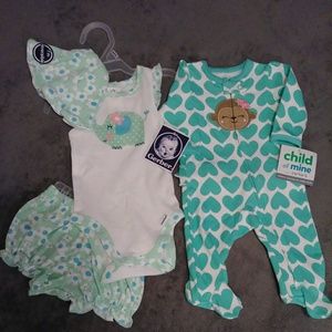 Newborn clothes